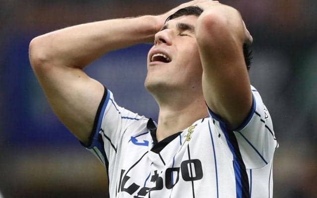 夜間に火災報知機が5回も作動? アタランタにアウェイの洗礼か