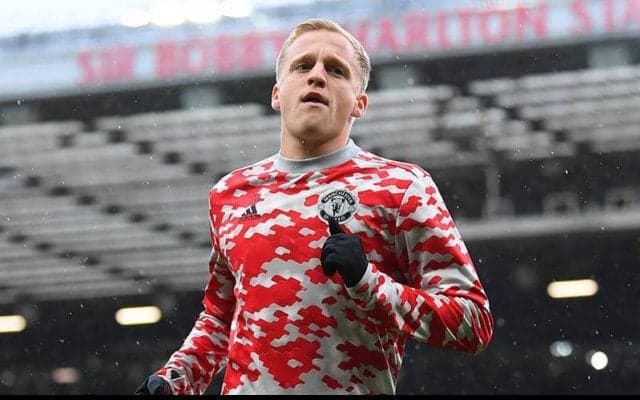 ファン・デ・ベーク、アヤックス復帰なしもユナイテッド退団濃厚か