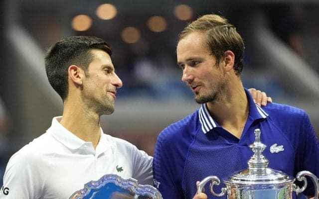 メドベージェフ、ワクチン接種をめぐるジョコビッチの意見に賛同「僕も公表しないことにした」