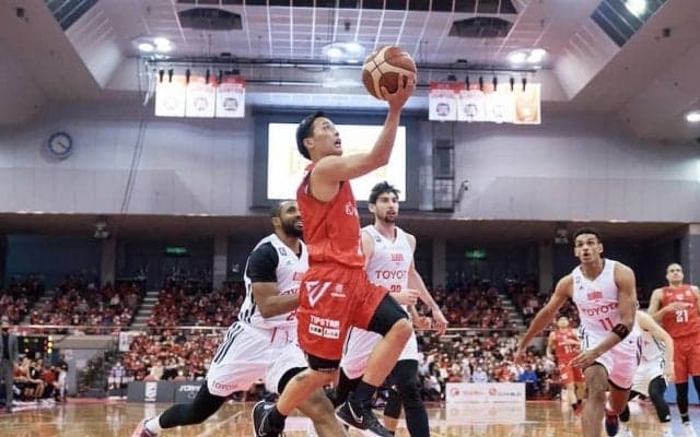 今度は千葉がA東京の5連勝をストップ…富樫が26得点を挙げ、強豪対決は痛み分け