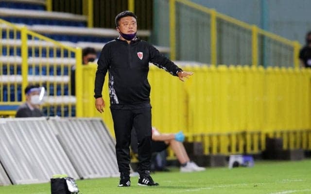 【J2「昇格＆残留」バトル「未決着」！】首位・磐田と2位・京都が「痛恨のドロー」!!ヨルディ・バイスの「疑惑のノーゴール」にチョウ監督が10秒間沈黙の後「語ったこと」【戸塚啓のJ2のミカタ】(1)