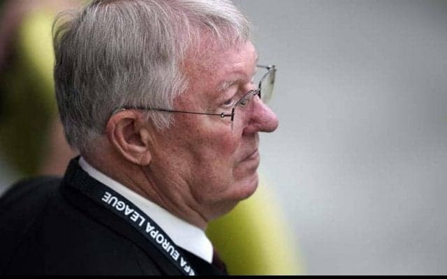 歴史的大敗のユナイテッド、リバプールレジェンドと対照的すぎるファーガソンの顔つきに「この表情がすべて」