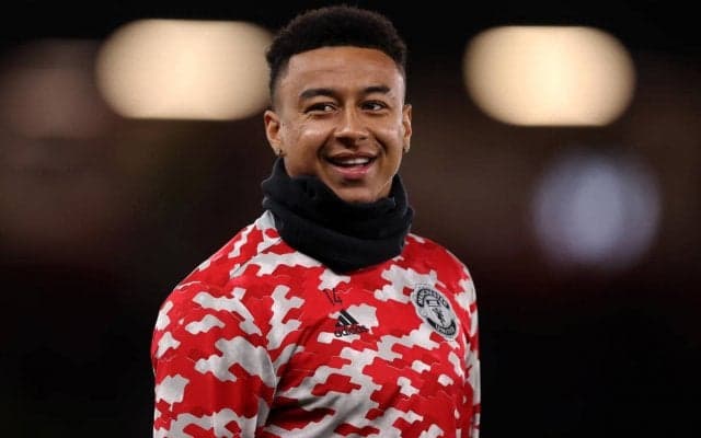 「もっと動け！」アップ中に怒声を浴びたリンガード、悔しさ隠し大人の対応「ピッチに立っていない」