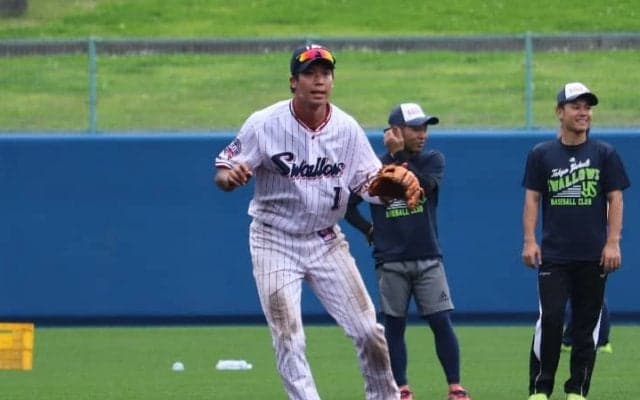 ６年ぶりリーグ優勝へ導いた山田哲人　かつての背番号「1」が継承者へ送るエールとは