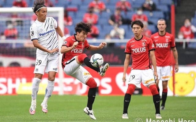 【天皇杯】浦和ベスト4進出!!平野佑一と柴戸海が「常に話していること」とリカルド・ロドリゲス監督の「2つの目標達成」作戦【ガンバ大阪VS浦和レッズ】進化する浦和のダブルボランチ(2)