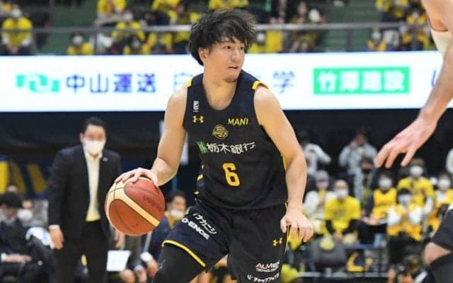 宇都宮が昨季王者の千葉を100点ゲームで撃破！　比江島とフォトゥが20得点越え