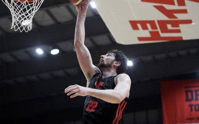 大逆転勝利のA東京…勝負を決めたスティールにロシター「思い切って勝負をかけた」