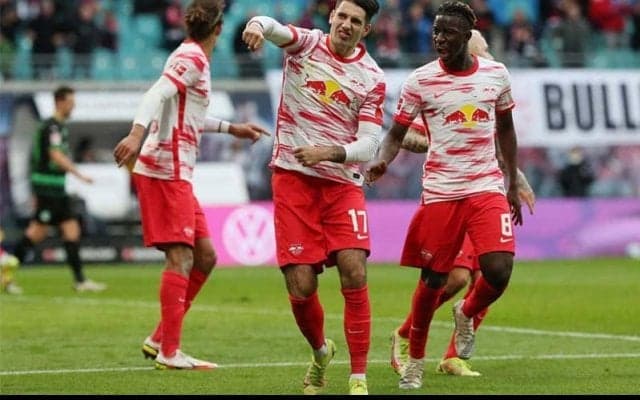 「次のバルサ？」ライプツィヒの“7連続ワンタッチゴール”に脚光「美しい」