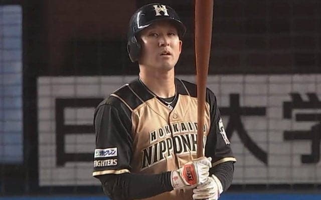 日ハム杉谷拳士は「裏切らない」　転げ倒れ悶絶する姿に栗山監督も笑い堪えきれず