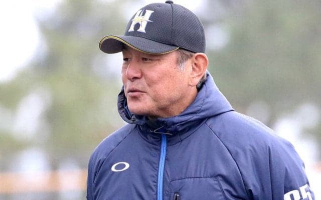 日本ハム、荒木大輔投手コーチ＆高橋信二打撃コーチが退団　球団発表