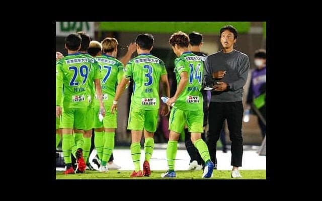 J1残留を争う湘南ベルマーレ山口智監督。足りないのは「遊び心みたいなもの」