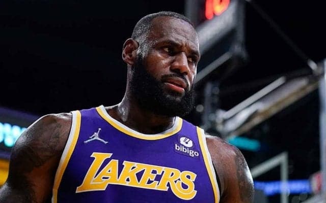 【NBA】レブロンが娘のため豪華“野外シアター”特設　溢れる愛に米反響「あなたのパパ凄い」