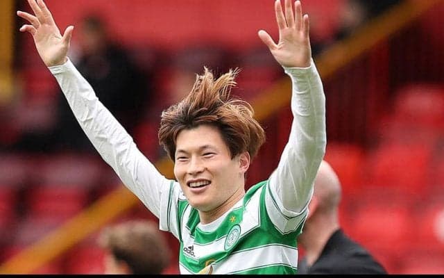 古橋亨梧の演技にダメ出し！？セルティックのハロウィン企画が大反響「愛さずにはいられない」