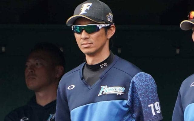 日本ハムが城石憲之コーチの退団を発表　2軍内野守備担当、契約満了で