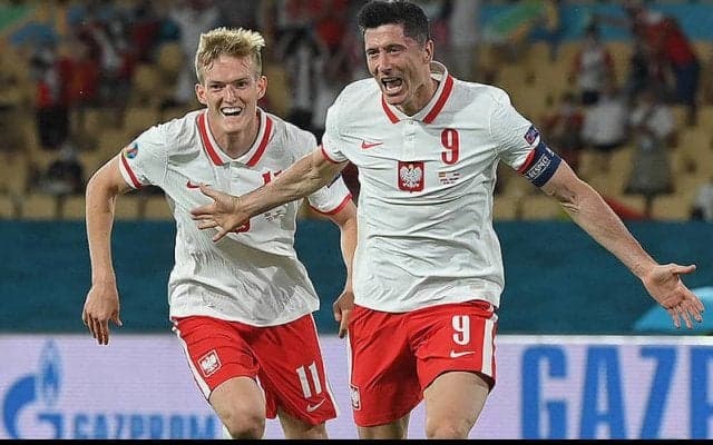 2大会連続の本大会出場へ逆転突破を狙うポーランド代表がメンバー発表！《カタールW杯欧州予選》