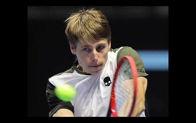 メドベージェフ待つ2回戦へ