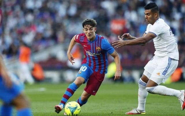 【ラ・リーガ解析】セスクやジョルディ・アルバら買戻しの「無駄金」70億円！クラブは若手に懸ける未来を選択【バルセロナに灯る「カンテラ」という希望の光】(3)