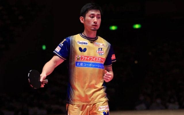 無敗伝説再び　上田仁、V4達成　女子は長﨑美柚が優勝＜卓球・全日本社会人選手権総括＞