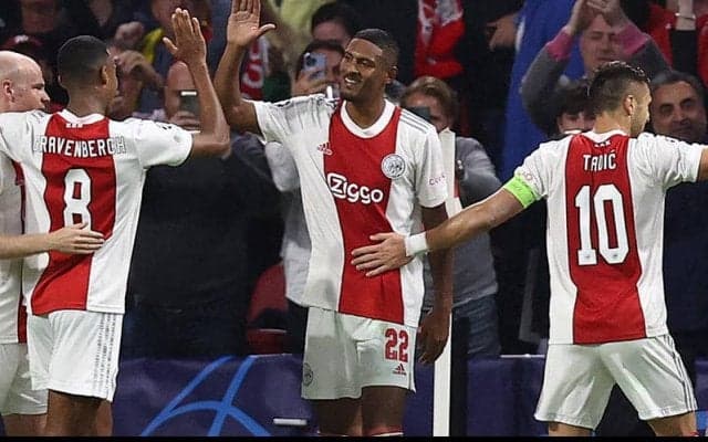 リーグ＆CLで得点王争い牽引!　アヤックスFWアラーが充実語る