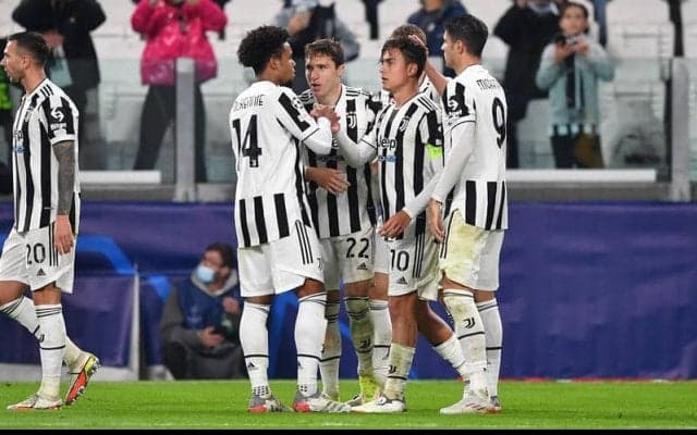 リーグ戦不調のユーベがゼニトに4発、4連勝で決勝T進出《CL》