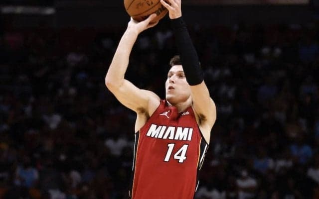 ヒートがマブスを下し5連勝…ヒーローら4人が22得点以上をマーク