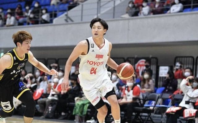 香川の挑戦を退けたA東京…田中大貴「しっかり対応して試合を進めることができた」