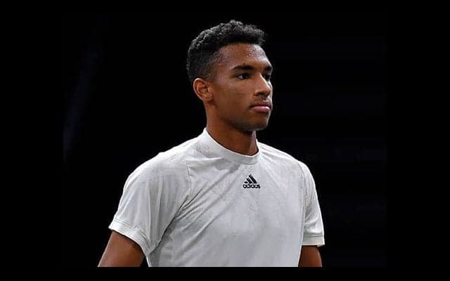 完敗で16強逃す「がっかり」