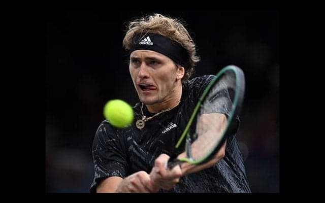 ズベレフ快勝で16強 ディミ戦へ