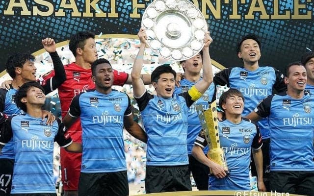 【川崎フロンターレVS浦和レッズ】鬼木達監督「1年間の積み重ねなので、選手を誇りに思う」川崎フロンターレJ1連覇達成！　原悦生PHOTOギャラリー「サッカー遠近」