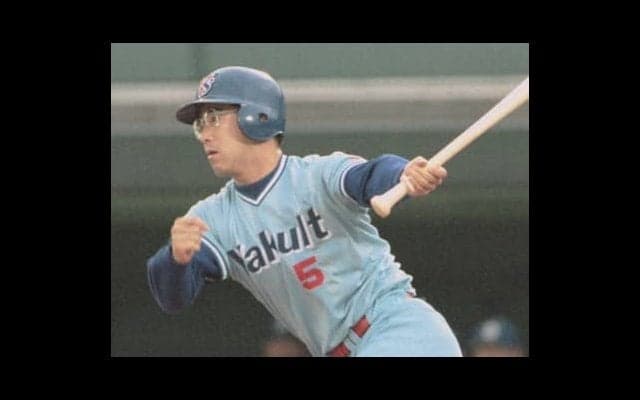 ヤクルト土橋勝征の珍しい打撃練習法。バッドを短く持ち、直角にファールばかり打ち始めた