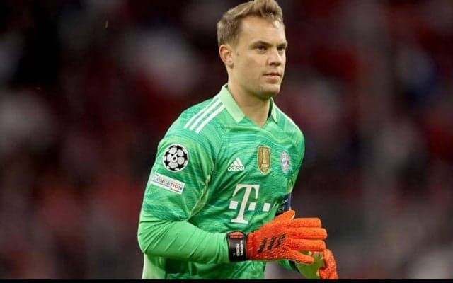 「センターバックか！」バイエルンGKノイアー、ボックス外でのスライディングタックルに驚きの声「クリーンなタックル」