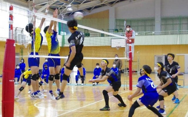 群馬・春高バレー　６日代表決定　男子・明和県央ら実力拮抗　女子・若い健大高崎に勢い