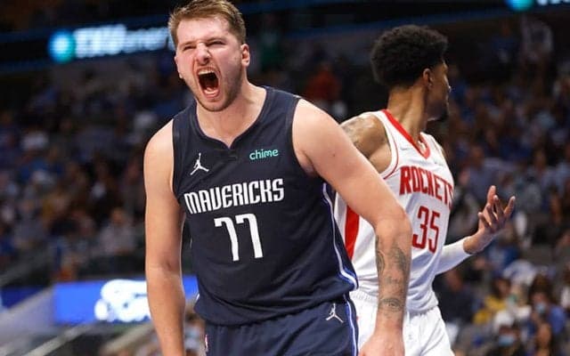 セルティックスの粘りで接戦となるも、ドンチッチのブザービーターでマブスが勝利