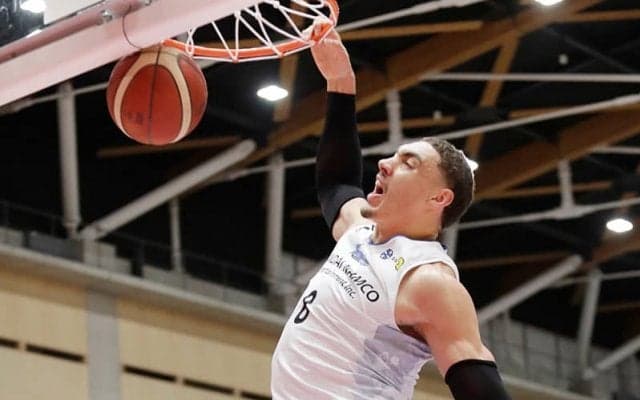 延長戦を制した島根が中国ダービー2連勝…西地区首位争いに食らいつく