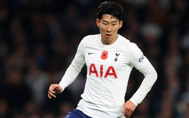 ソン・フンミン、1億超えのフェラーリを黒仕立てに ライバルクラブのチームカラーとの兼ね合いで