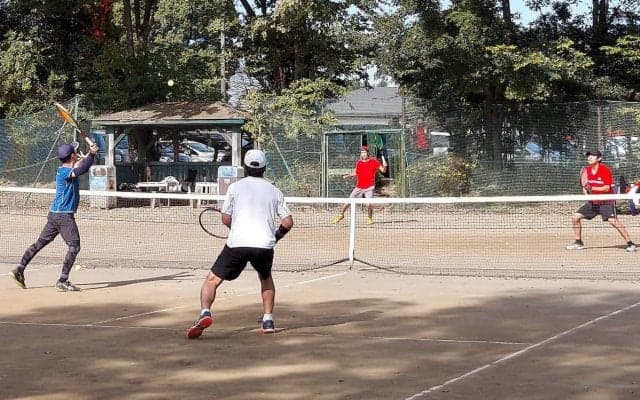 クレーコートでの熱戦！ 「第44回むさしの村クレーコート選手権大会」女子ダブルスで今成望／小林愛ペアが優勝