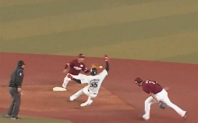 「まるで広島のきくち」　“華麗すぎる”高速併殺完成に「上手すぎて変な声出た」