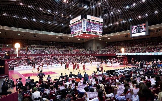 Bリーグのお楽しみは熱戦だけにあらず！ イベントやグルメにも注目