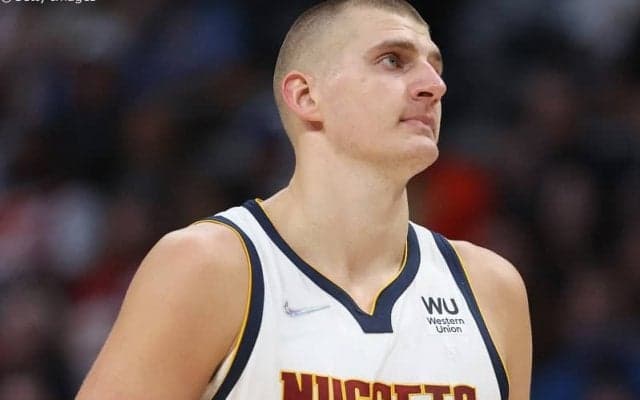 ナゲッツがヒートを下すも、ヨキッチがモリスに対する危険なファウルで退場処分に