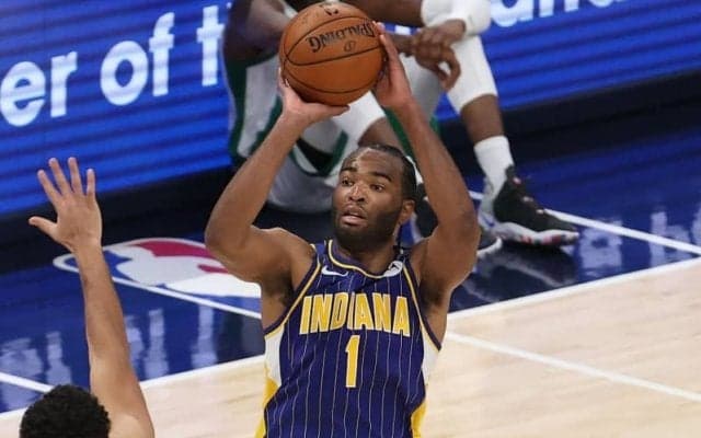 左足疲労骨折で離脱中のTJ・ウォーレン、12月下旬から1月の間に復帰か