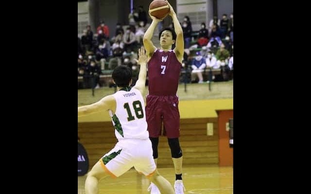 青学大に粘り勝ち　９位でリーグ戦を終える