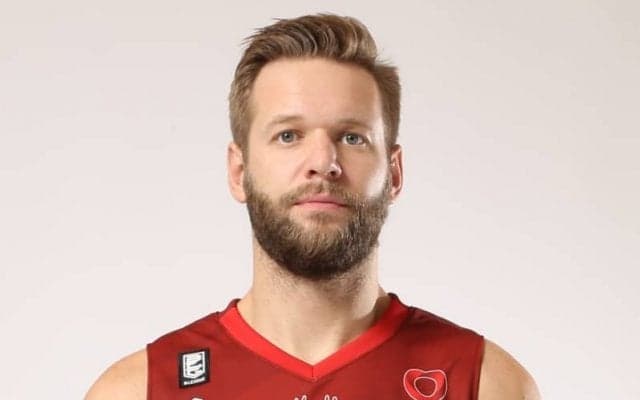 バンビシャス奈良、コーリー・ジョンソンと双方合意のもと契約を解除したと発表