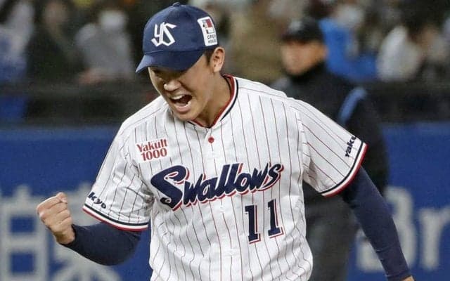 ヤクルト奥川恭伸、プロ初完投初完封　CS初戦で“マダックス”達成、窮地脱出で雄叫び