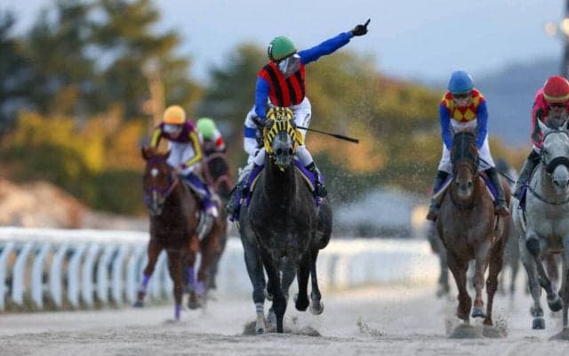 吉原寛人騎手が通算2600勝を達成