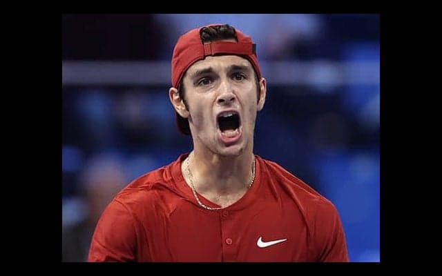 2時間半越えの激闘制し初白星