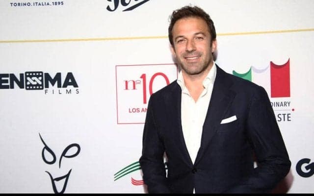 47歳のバースデーを迎えたデル・ピエロが「おめでとう自分！」ユーベの10番ディバラも祝福