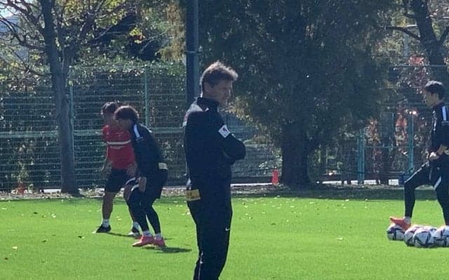 【浦和レッズ・公開練習リポート】負傷者続出の中…リカルド・ロドリゲス監督は紅白戦でシステムについても言及(1)