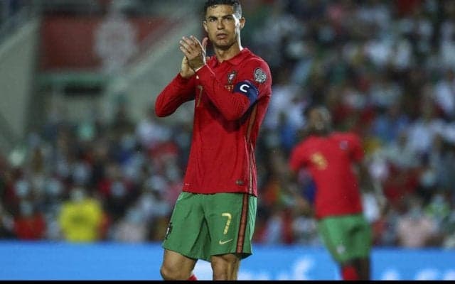 ペペ終盤退場のポルトガル、アイルランドにゴールレスも首位浮上《カタールW杯欧州予選》