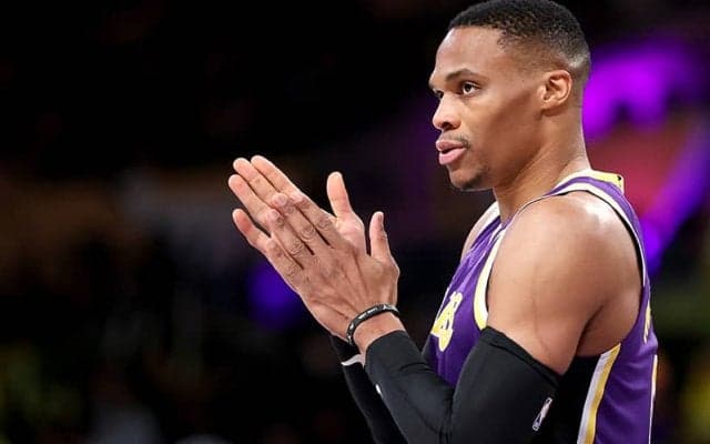 ウェストブルックがついに復調？デイビスは賞賛もターンオーバー数をいじる