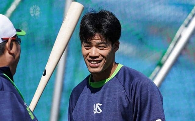 MVP発表で結成された“ヤクルト新喜劇”　お決まりズッコケが「あんな綺麗に集団で…」